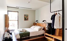 Central Club Hotel - North Melbourne